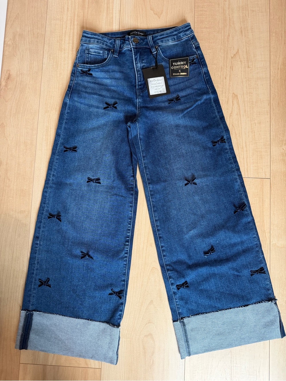 Risen Jeans Wide Leg Blue Jeans - Women - Picture 4 of 4